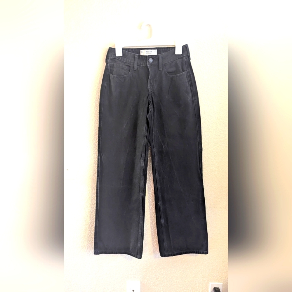 Women's black Hollister, low-rise Baggy jeans